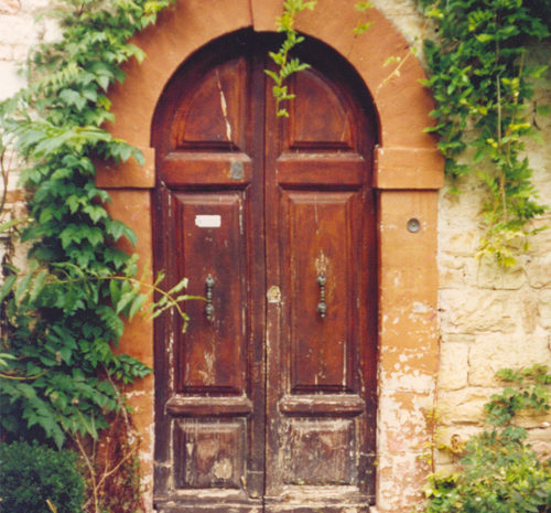 Il vecchio ingresso di Villa Pascolo